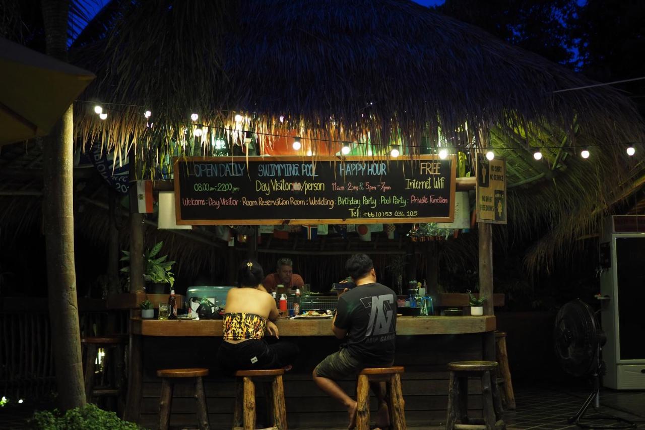 Baanpong Lodge San Kamphaeng Экстерьер фото