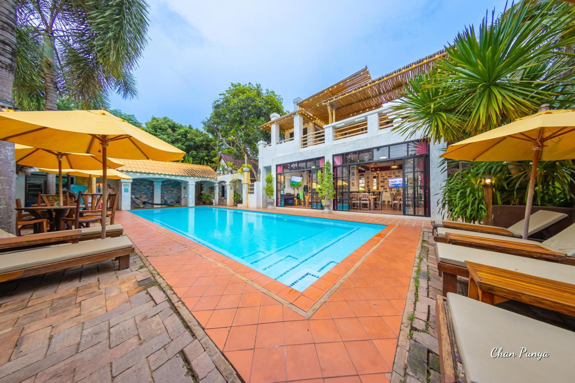 Baanpong Lodge San Kamphaeng Экстерьер фото