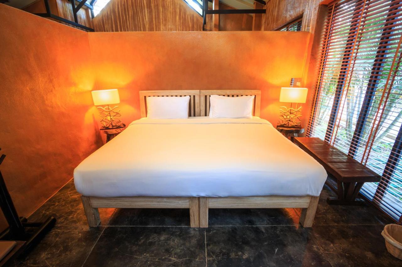 Baanpong Lodge San Kamphaeng Экстерьер фото